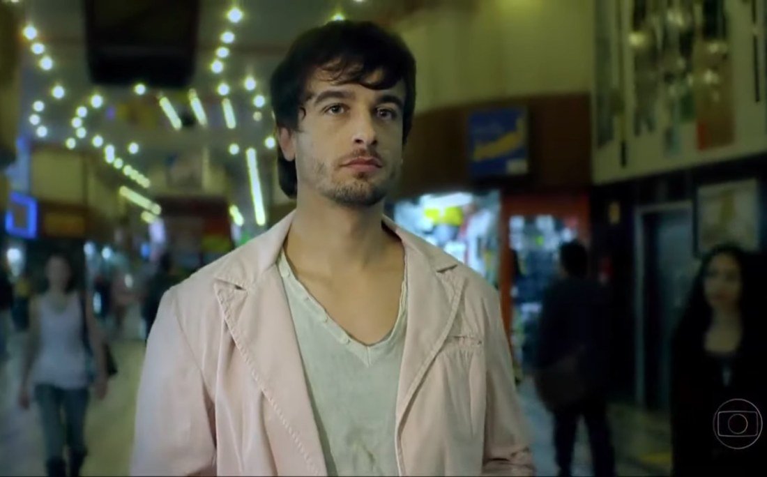 Marco Furlan em cena da série Aline, da Globo, em 2009, caracterizado como o personagem Heitor
