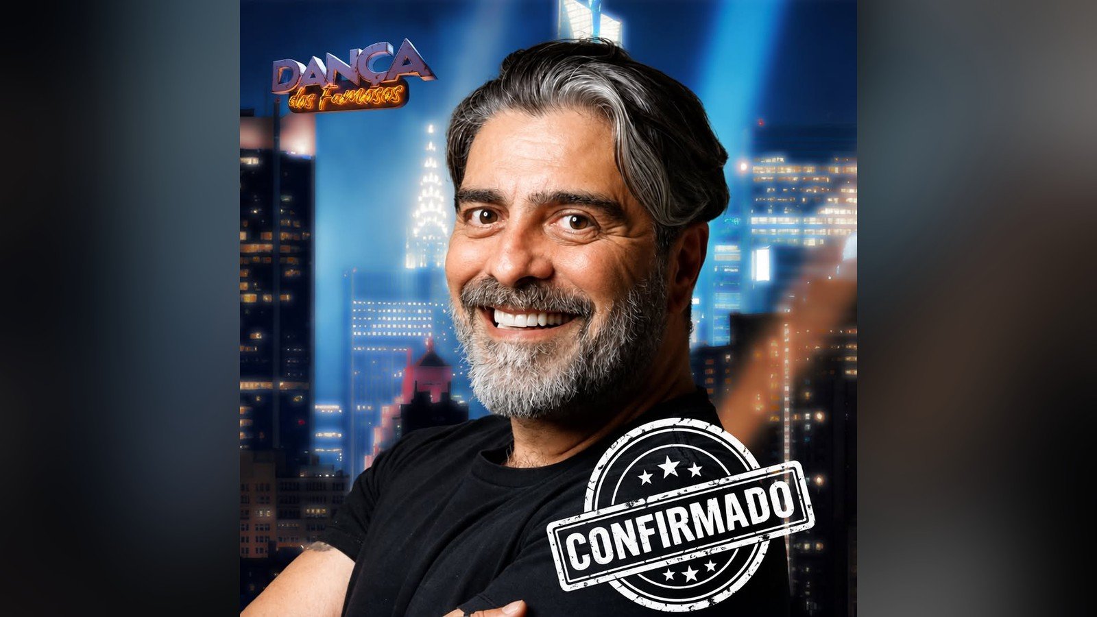 Card oficial do Danca dos Famosos com a foto de Junno Andrade e o carimbo confirmado