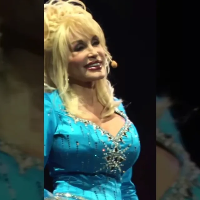 Dolly cantando "I Will Always Love You" ao vivo em Londres, apresentação publicada no canal oficial dela. Reprodução/YouTube Dolly Parton