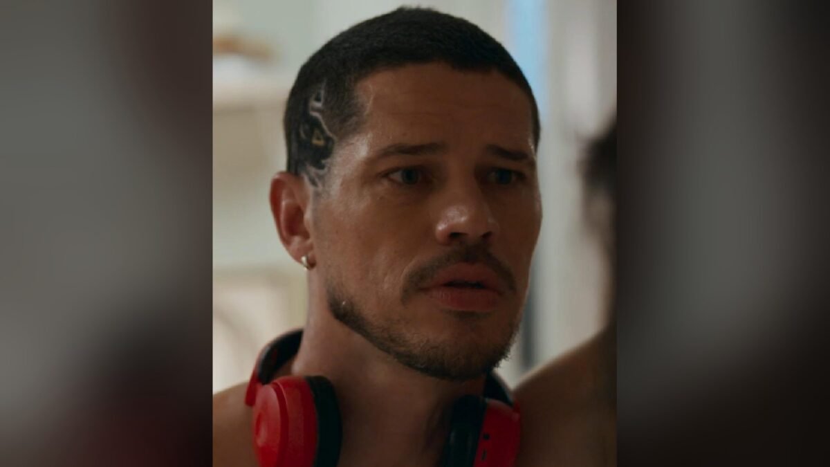 José Loreto em cena da novela. Reprodução/Instagram @joseloreto