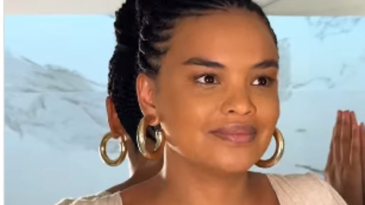 Lucy Ramos, que vive Juli em "Por Você" e espera a segunda filha. Reprodução/Instagram